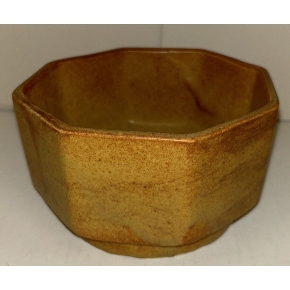 Vintage Brush USA Pottery Octagonal Planter 5.5" Sand Tone Glaze J=7